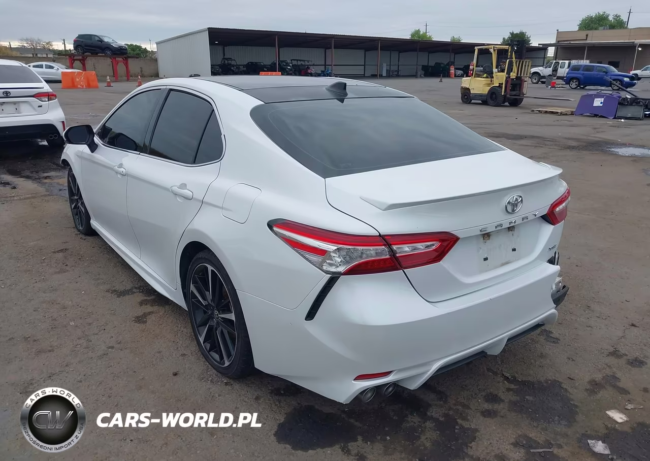 2020 Toyota Camry Xse VIN:4T1K61AK9LU953439 - 3