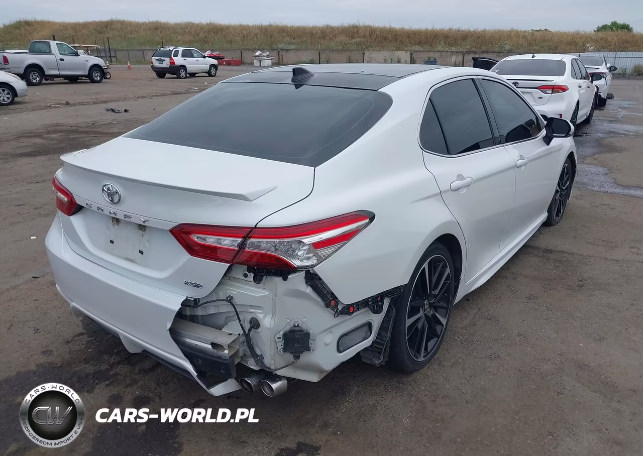 2020 Toyota Camry Xse VIN:4T1K61AK9LU953439 - 4