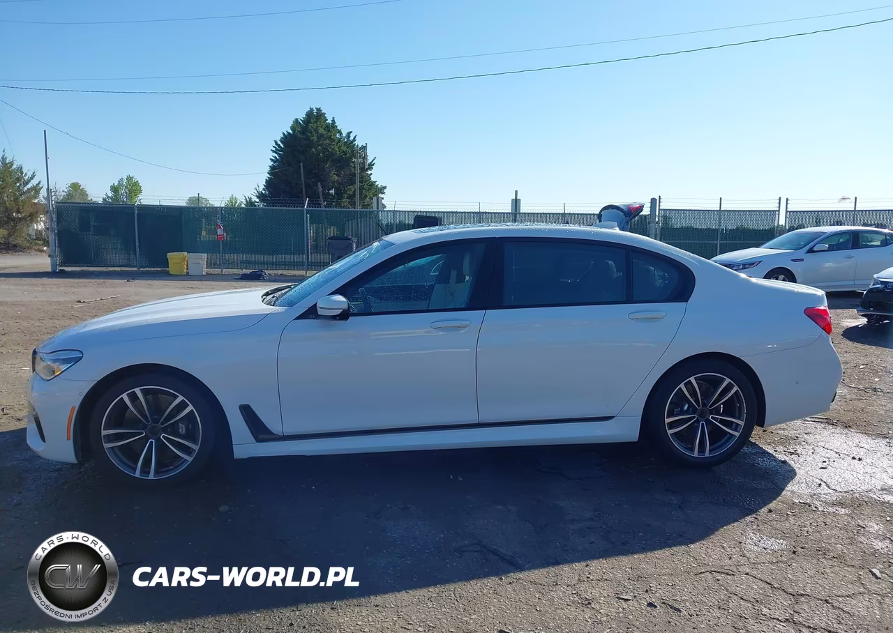 2016 BMW 750I VIN:WBA7F0C59GGL99185 - 14