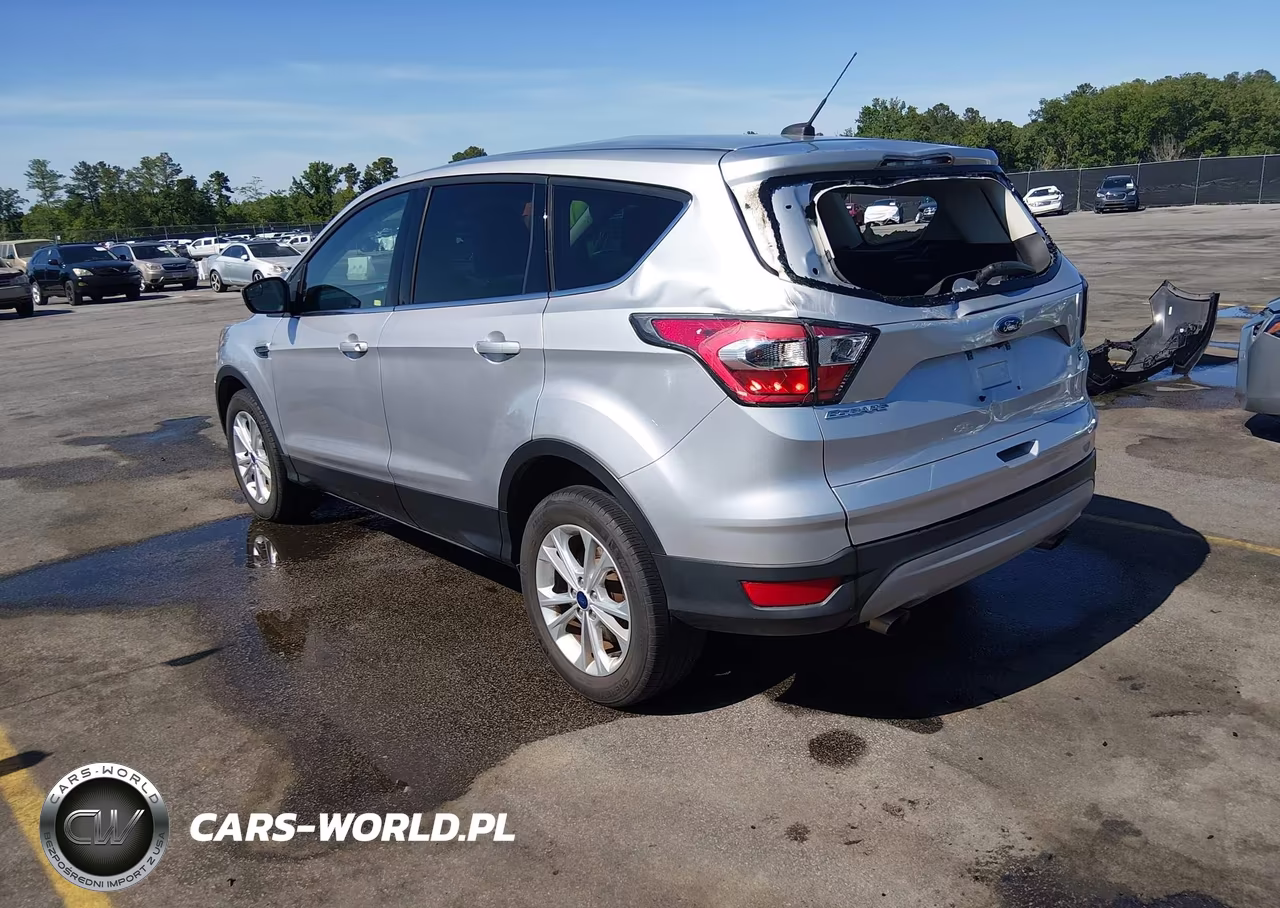 2017 Ford Escape Se VIN:1FMCU0GD6HUA53652 - 3