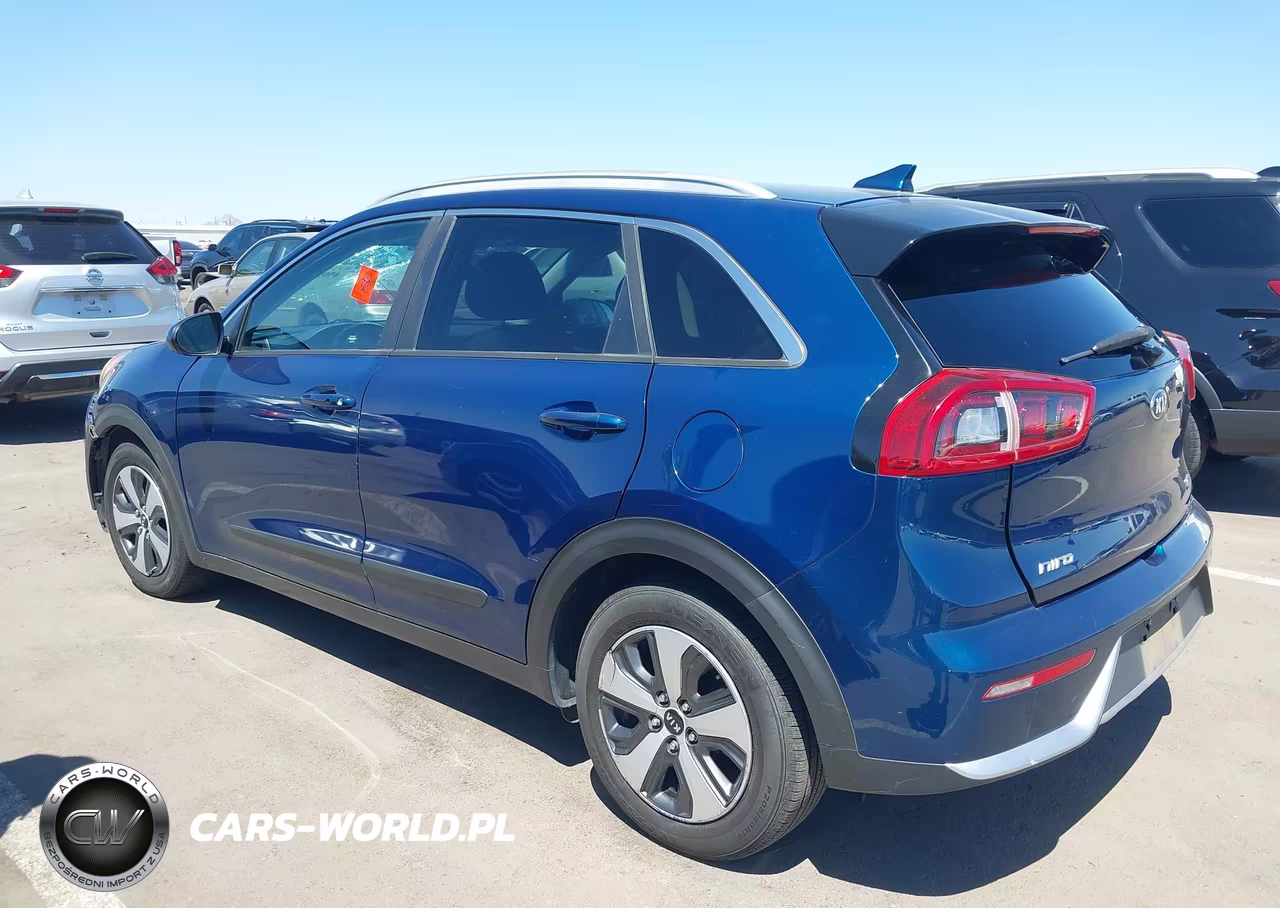 2017 Kia Niro Lx VIN:KNDCB3LCXH5057416 - 3
