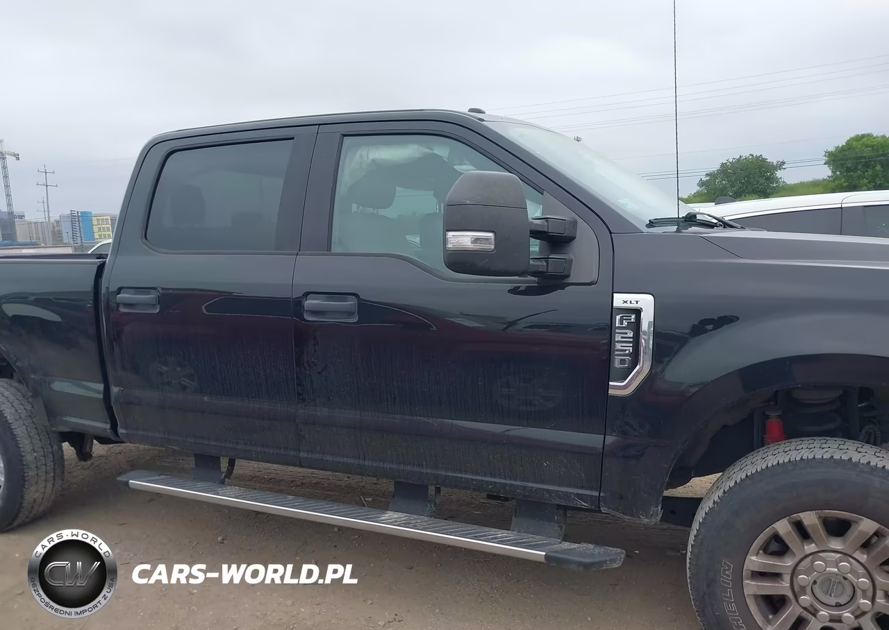 2017 Ford F-250 Xlt VIN:1FT7W2B6XHEE63045 - 13
