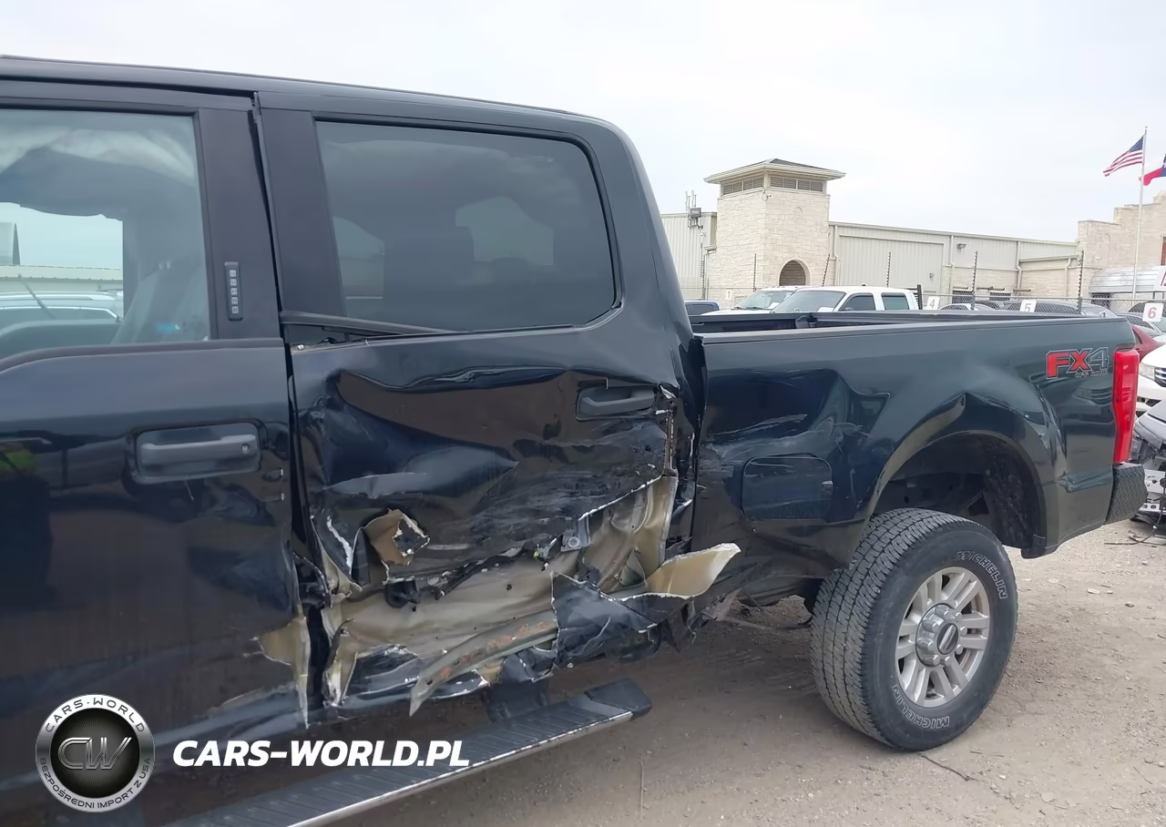 2017 Ford F-250 Xlt VIN:1FT7W2B6XHEE63045 - 6