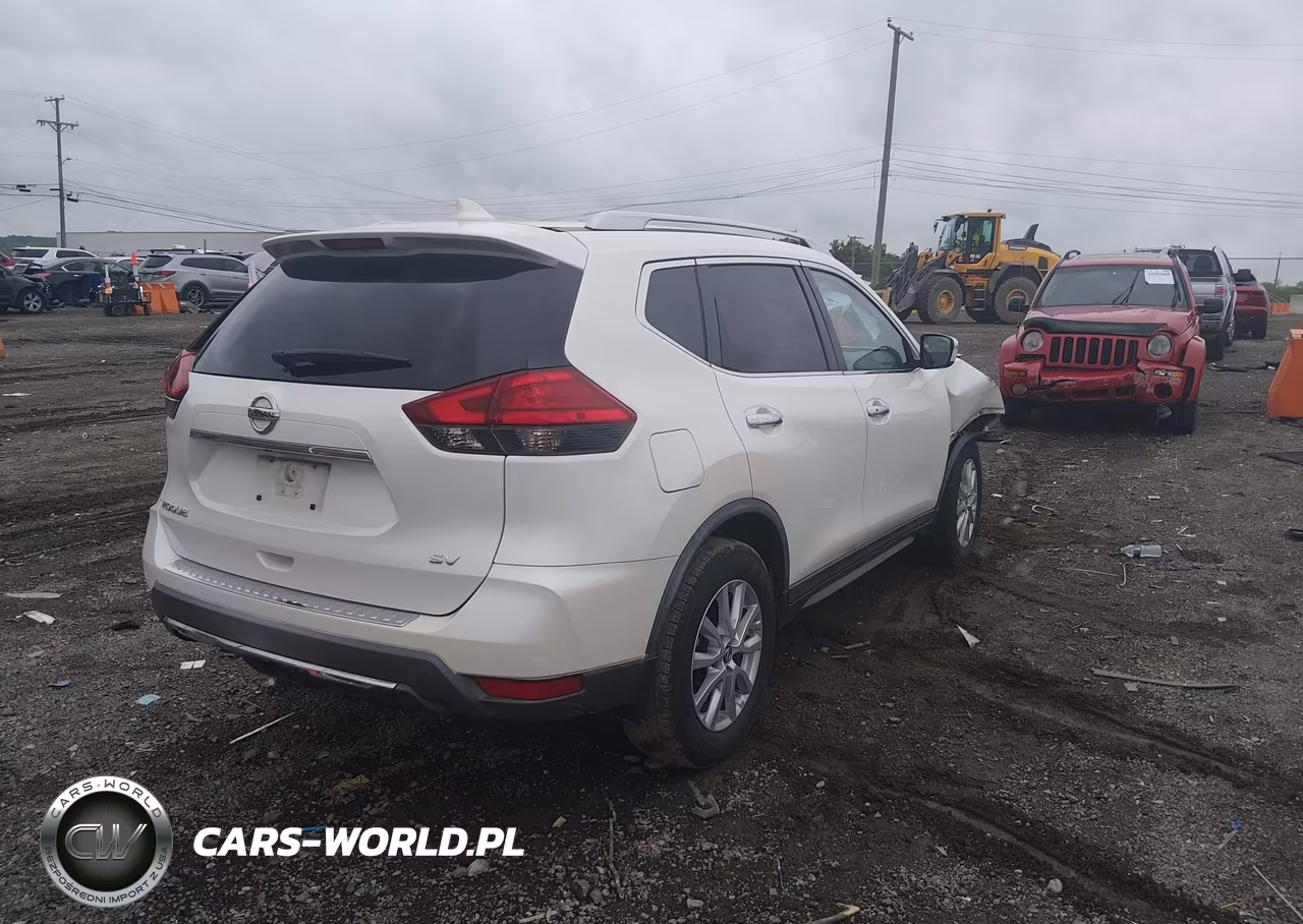 2017 Nissan Rogue Sv VIN:KNMAT2MT3HP612062 - 4