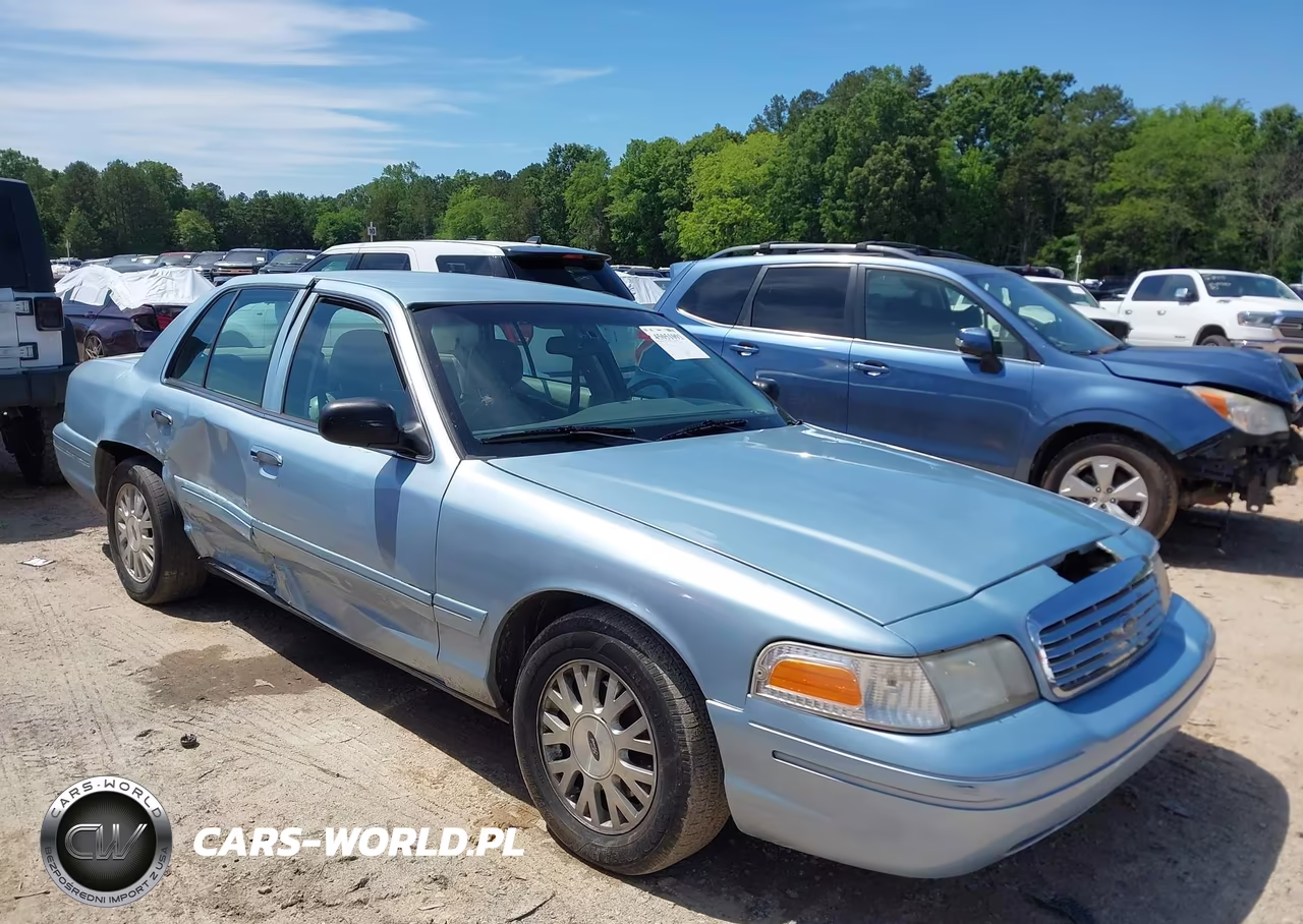 2003 FORD CROWN VICTORIA LX