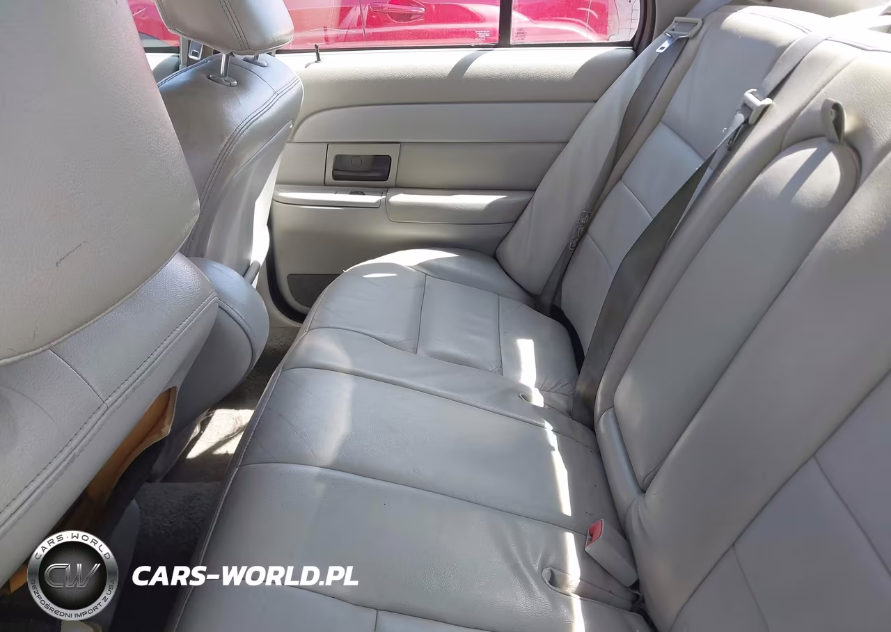 2003 FORD CROWN VICTORIA LX VIN:2FAFP74W83X180076 - 8