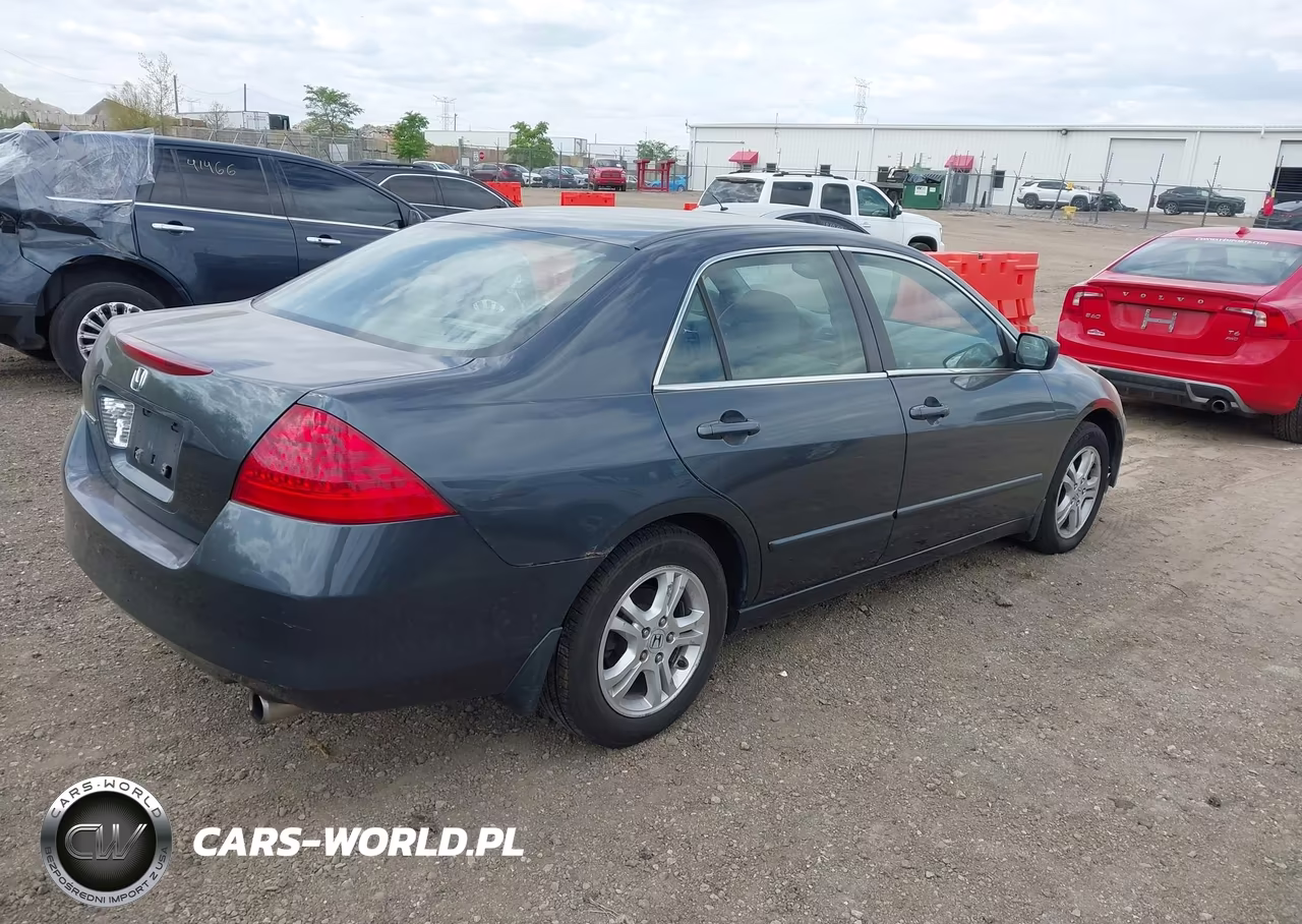 2007 Honda Accord 2.4 Ex VIN:1HGCM56717A209577 - 4