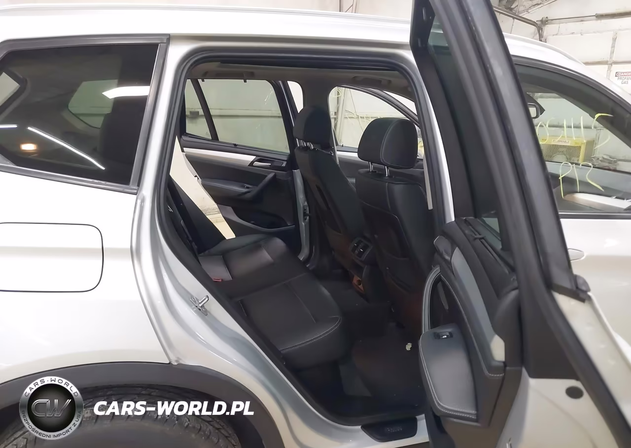 2012 BMW X3 xDrive28I VIN:5UXWX5C58CL724076 - 8
