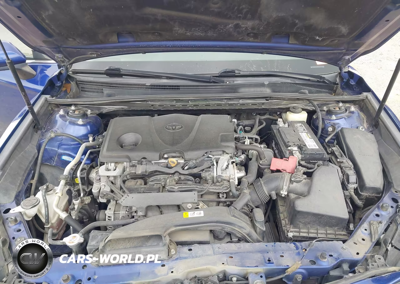 2018 Toyota Camry Le VIN:4T1B11HK6JU611299 - 10