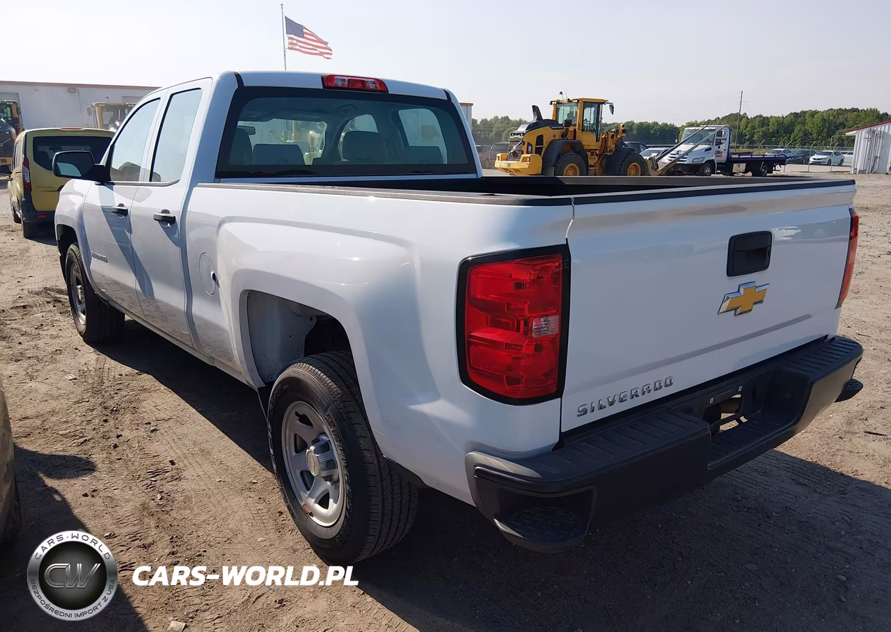 2015 Chevrolet Silverado 1500 Wt VIN:1GCRCPEH5FZ352131 - 3