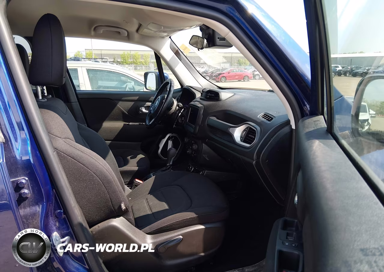 2019 Jeep Renegade Latitude 4X4 VIN:ZACNJBBB9KPK82615 - 5