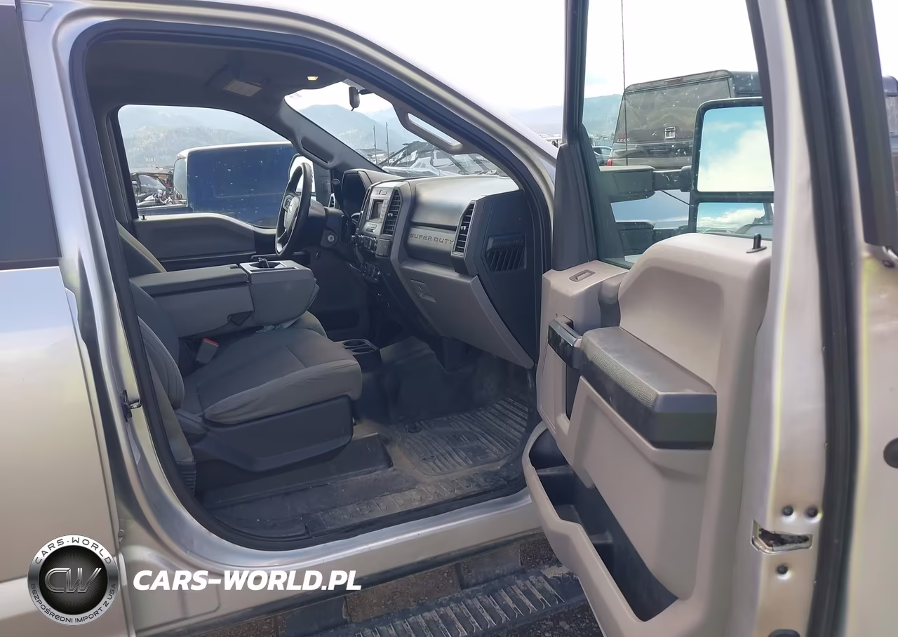 2019 Ford F-350 Xl VIN:1FT8W3BT0KEF61217 - 5
