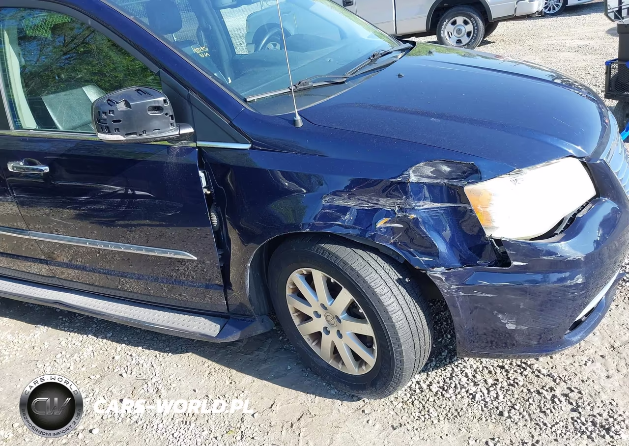 2012 Chrysler Town & Country Touring-L VIN:2C4RC1CG2CR411326 - 6