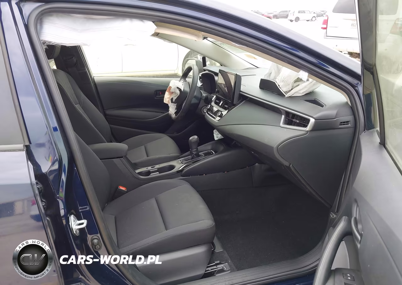 2025 Toyota Corolla Hybrid Le VIN:JTDBCMFE8S3082006 - 5