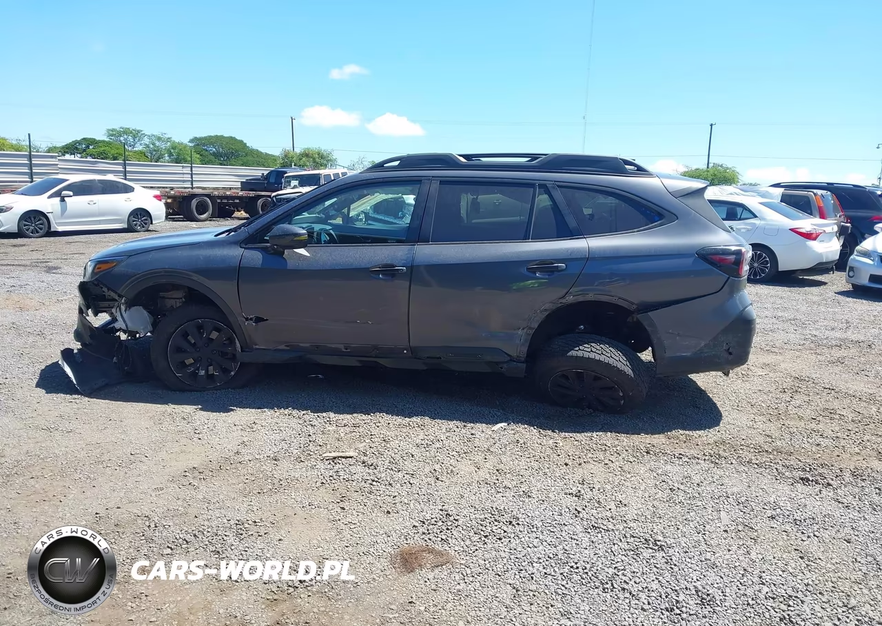 2022 Subaru Outback Premium VIN:4S4BTADCXN3138804 - 13