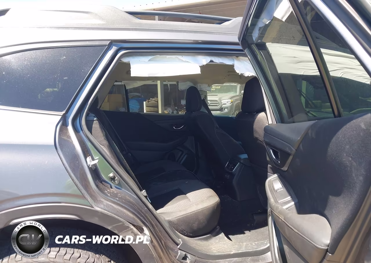 2022 Subaru Outback Premium VIN:4S4BTADCXN3138804 - 8