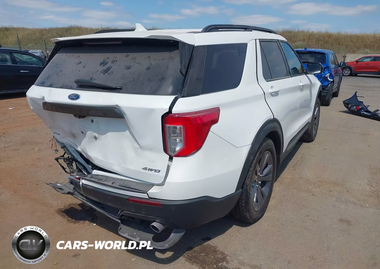 2022 Ford Explorer Xlt VIN:1FMSK8DH0NGC34411 - 4