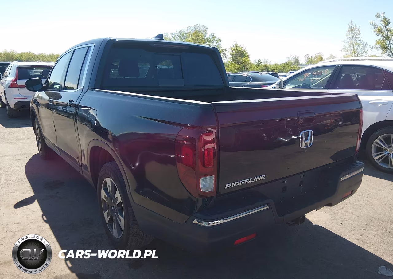 2019 Honda Ridgeline Rtl-T VIN:5FPYK2F6XKB001382 - 3