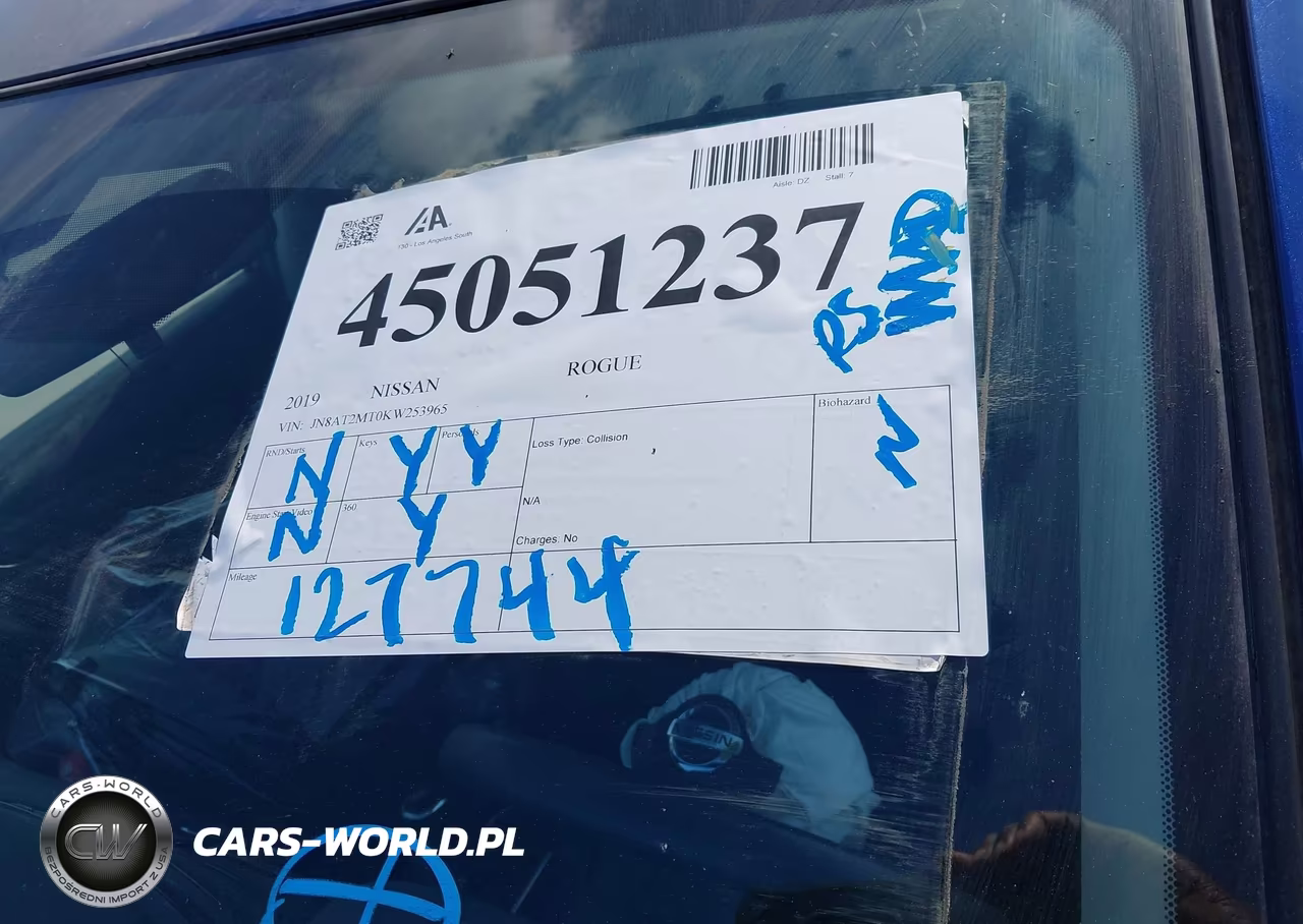 2019 Nissan Rogue S VIN:JN8AT2MT0KW253965 - 18