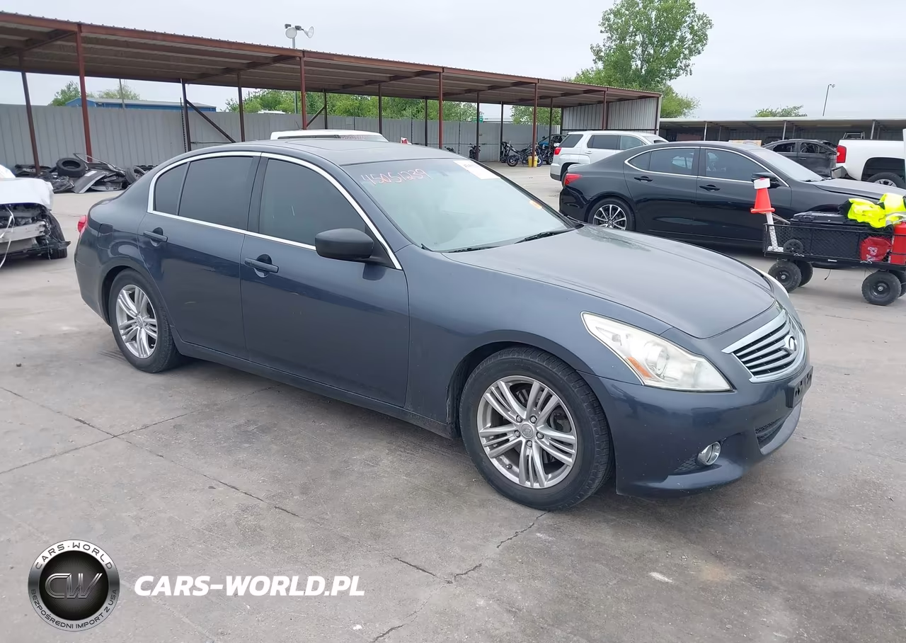 2013 Infiniti G37 Journey – zdjęcie 1 z 18