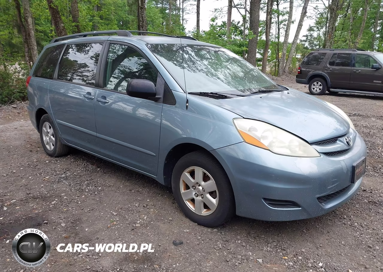 2006 Toyota Sienna Le