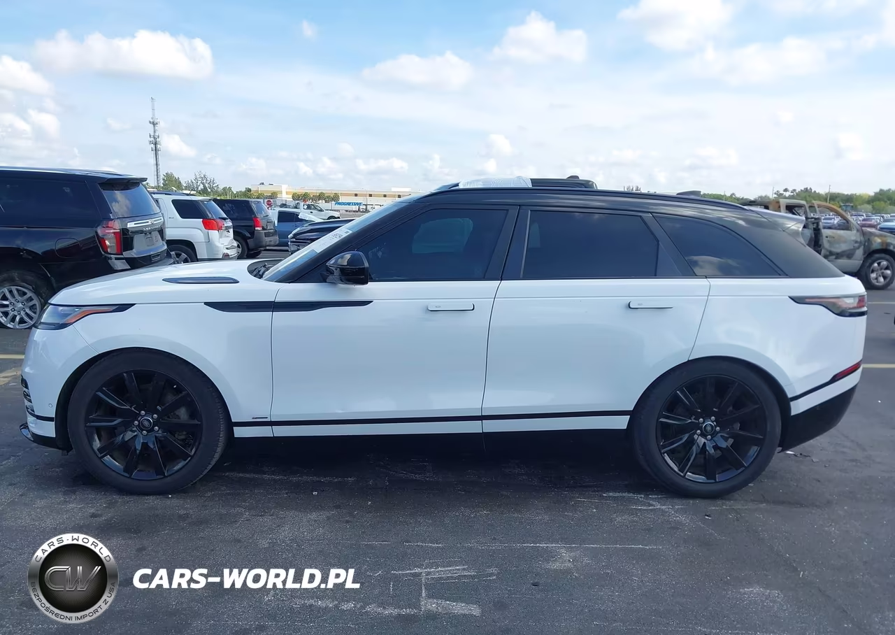 2020 Land Rover Range Rover Velar P380 R-Dynamic Hse VIN:SALYM2EV0LA256623 - 14