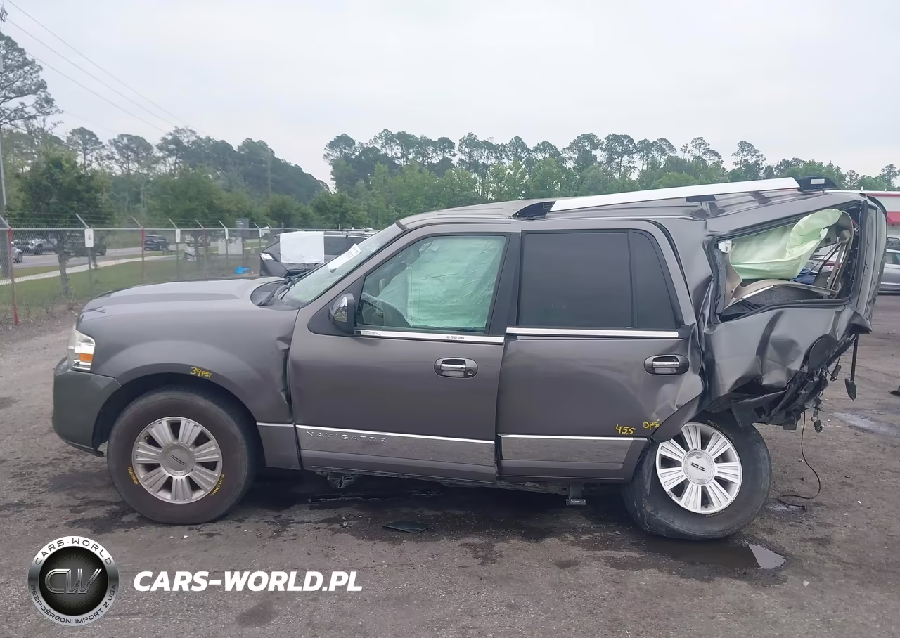 2014 Lincoln Navigator VIN:5LMJJ2H52EEL01000 - 14