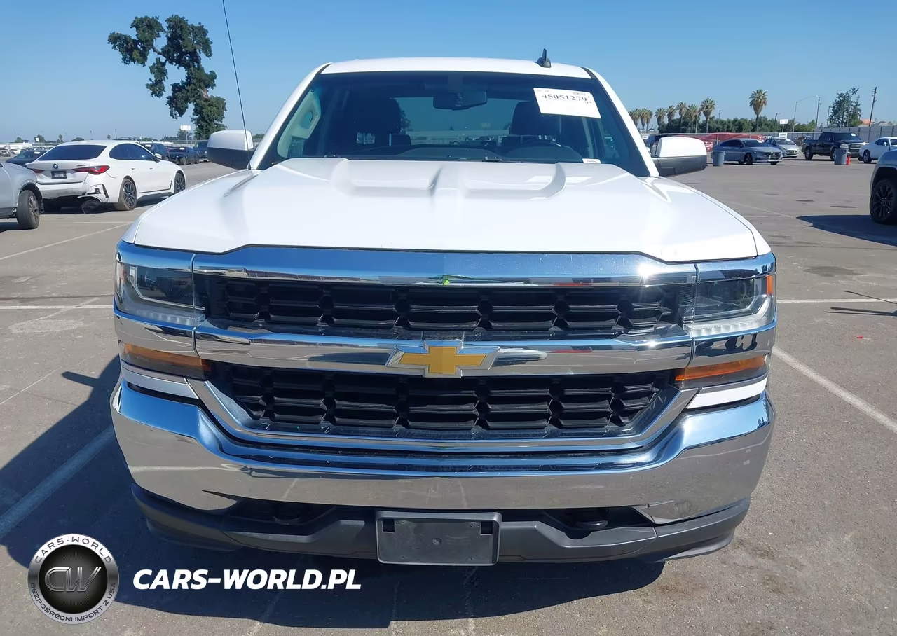 2018 Chevrolet Silverado 1500 1Lt VIN:3GCUKREC4JG278271 - 12