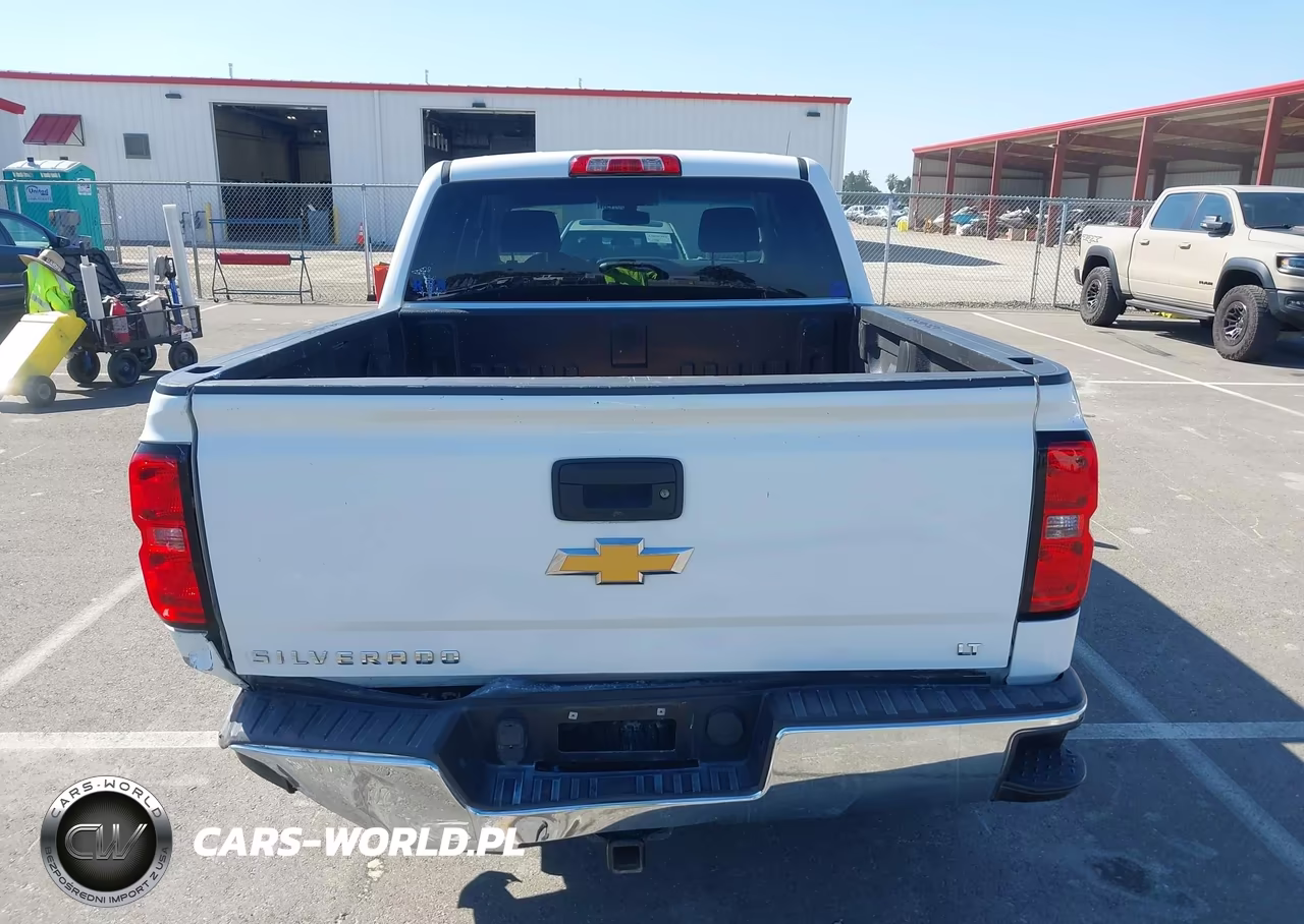 2018 Chevrolet Silverado 1500 1Lt VIN:3GCUKREC4JG278271 - 16