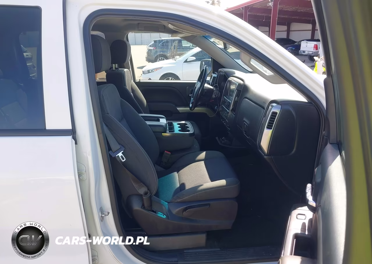 2018 Chevrolet Silverado 1500 1Lt VIN:3GCUKREC4JG278271 - 5