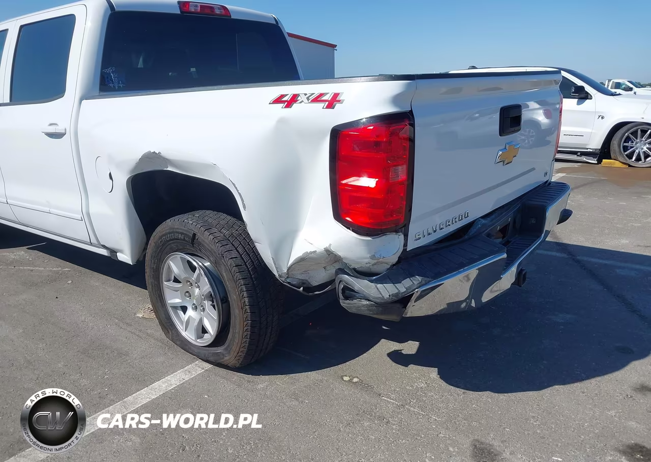 2018 Chevrolet Silverado 1500 1Lt VIN:3GCUKREC4JG278271 - 6