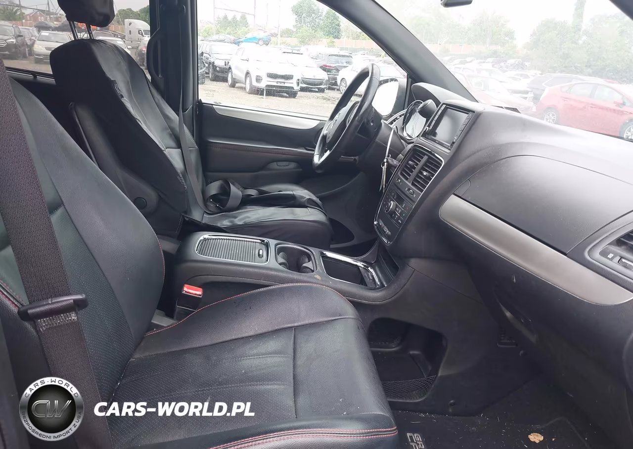 2017 Dodge Grand Caravan Gt VIN:2C4RDGEG2HR697831 - 5