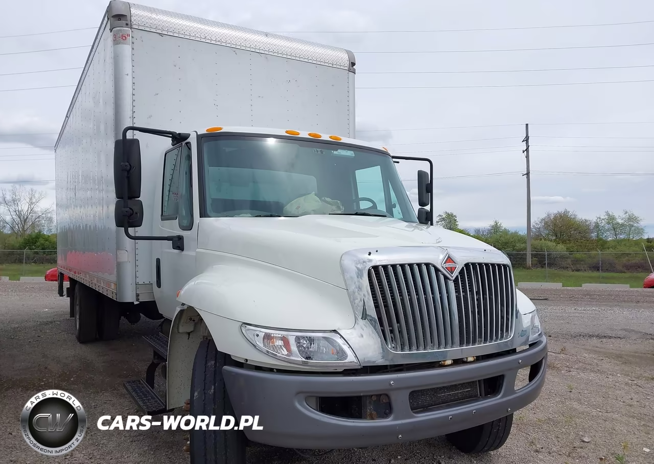 2017 International Durastar 4300 – zdjęcie 1 z 17