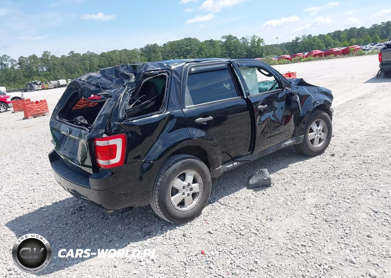 2012 Ford Escape Xlt VIN:1FMCU0D73CKB73833 - 4