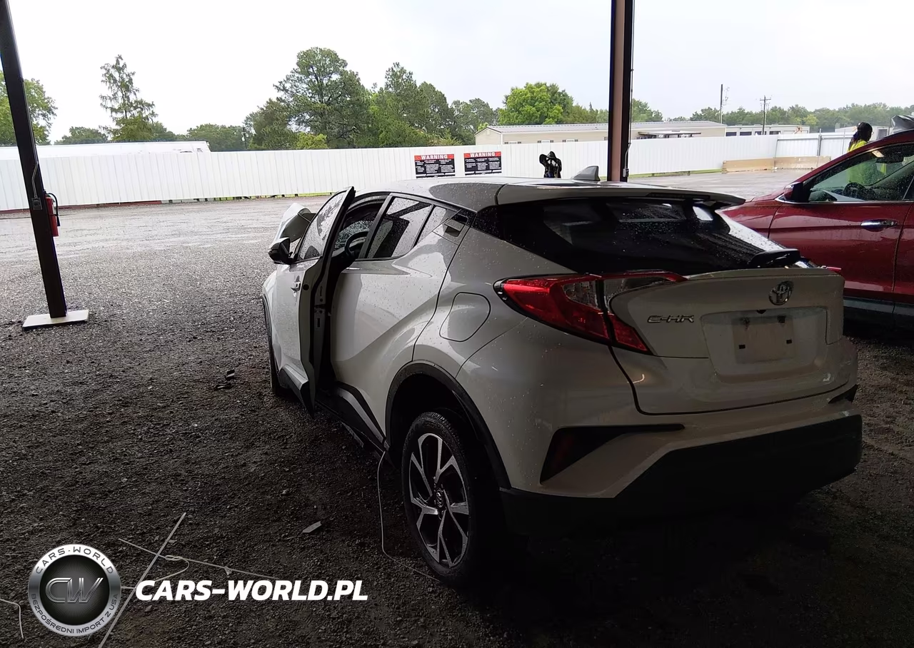 2018 Toyota C-Hr Xle Premium VIN:JTNKHMBX3J1006949 - 3