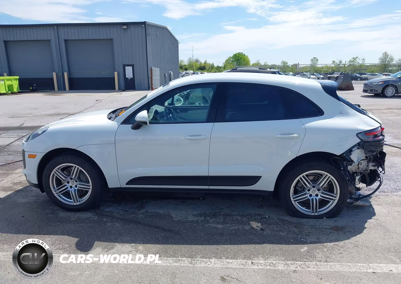2020 Porsche Macan S VIN:WP1AB2A58LLB33644 - 14