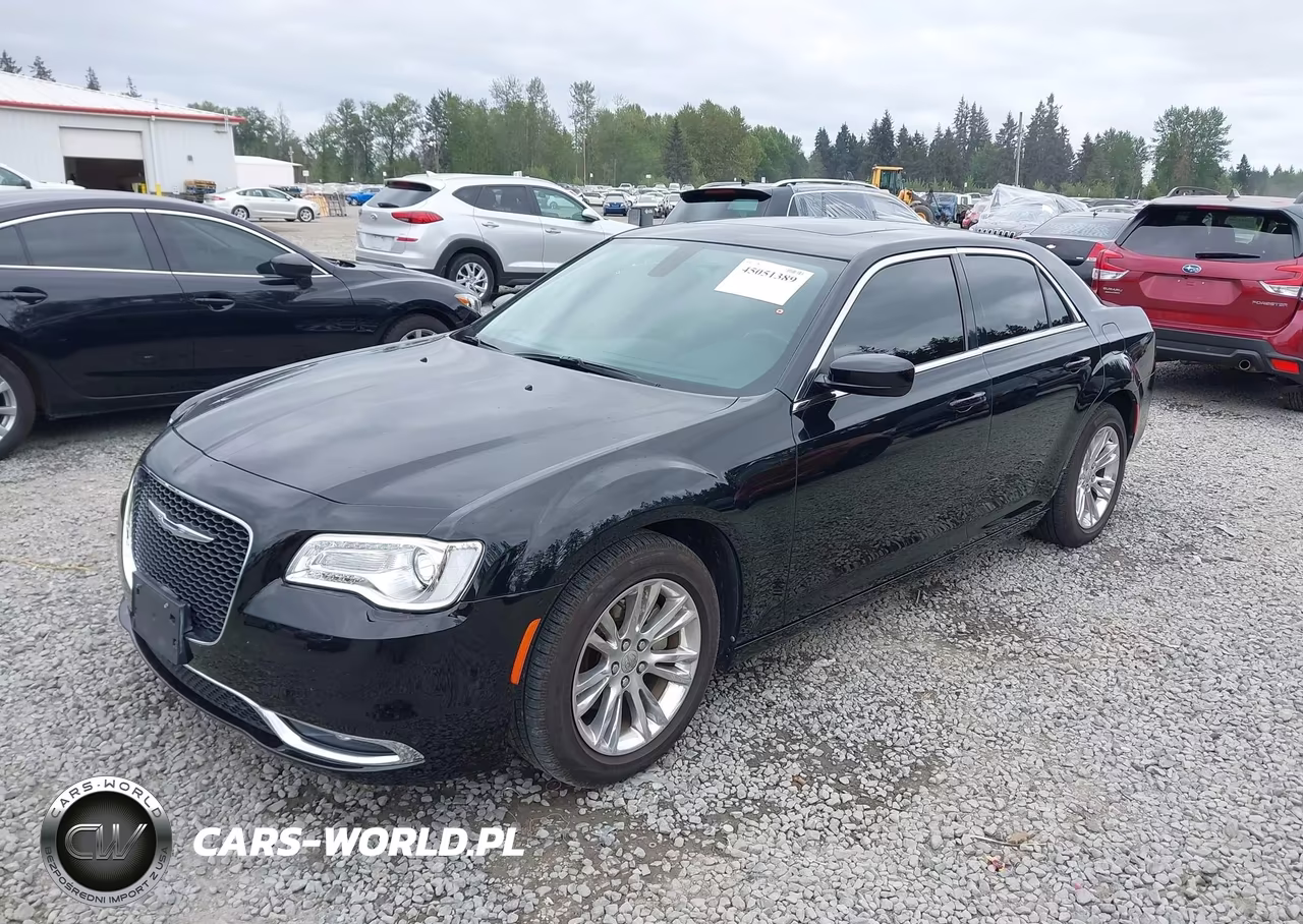 2015 Chrysler 300 Touring VIN:2C3CCAAG0FH828595 - 2