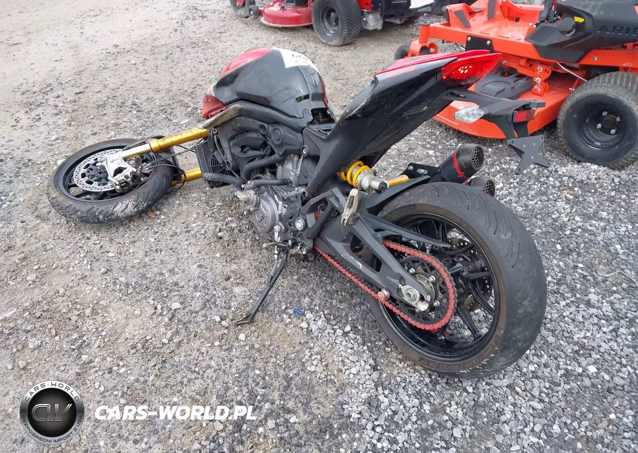 2023 Ducati Monster VIN:ZDMMAMDT9PB007770 - 3