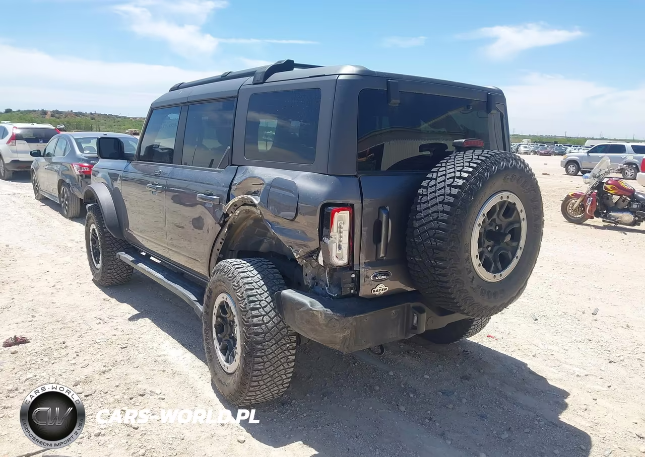 2023 Ford Bronco Outer Banks VIN:1FMEE5DP6PLB48198 - 3