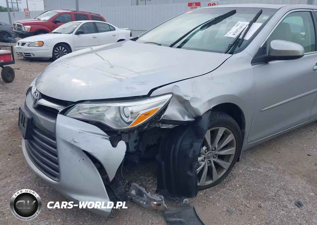 2015 Toyota Camry Xle VIN:4T1BF1FK8FU892923 - 6