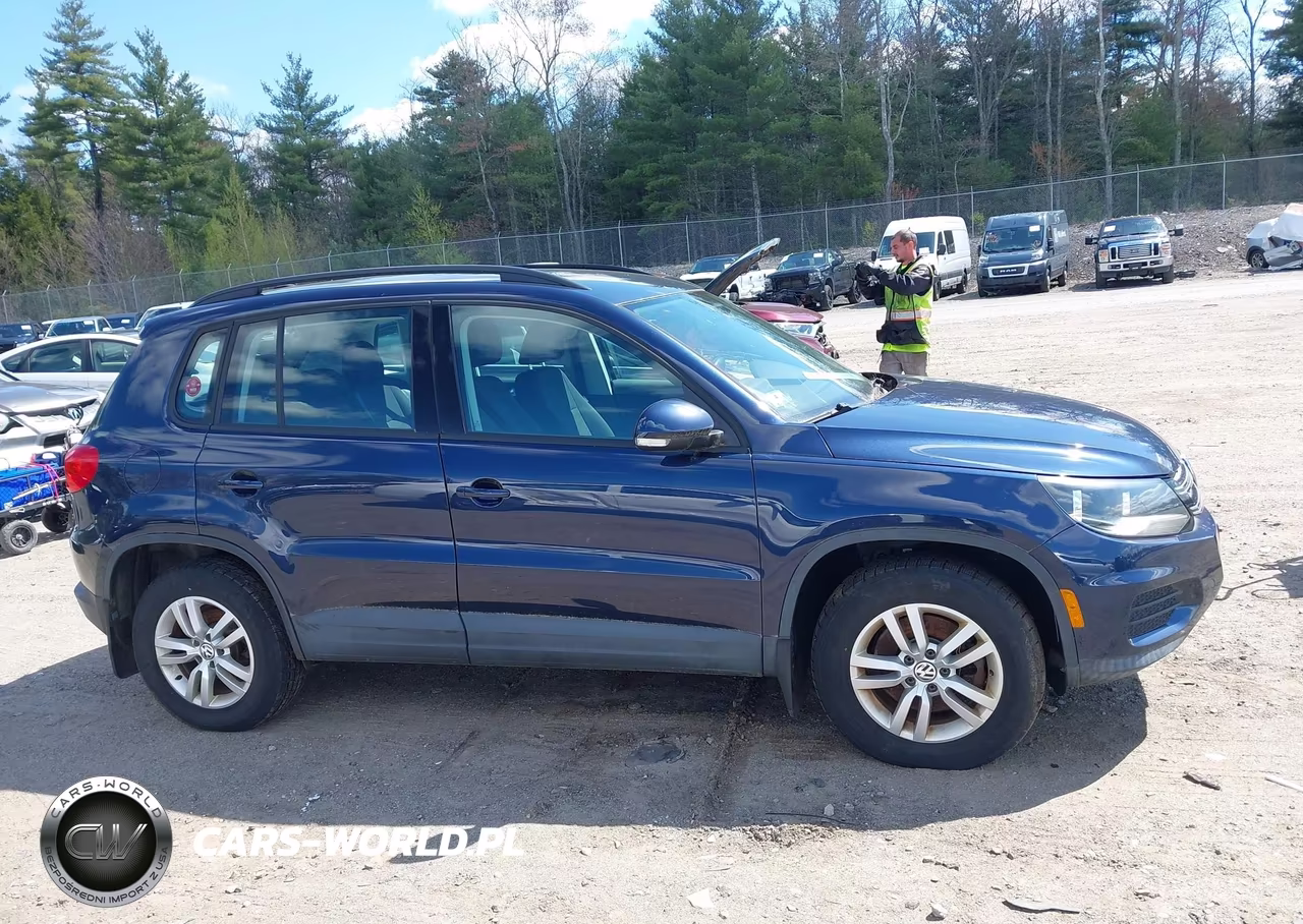 2015 Volkswagen Tiguan S VIN:WVGBV7AX3FW574480 - 14