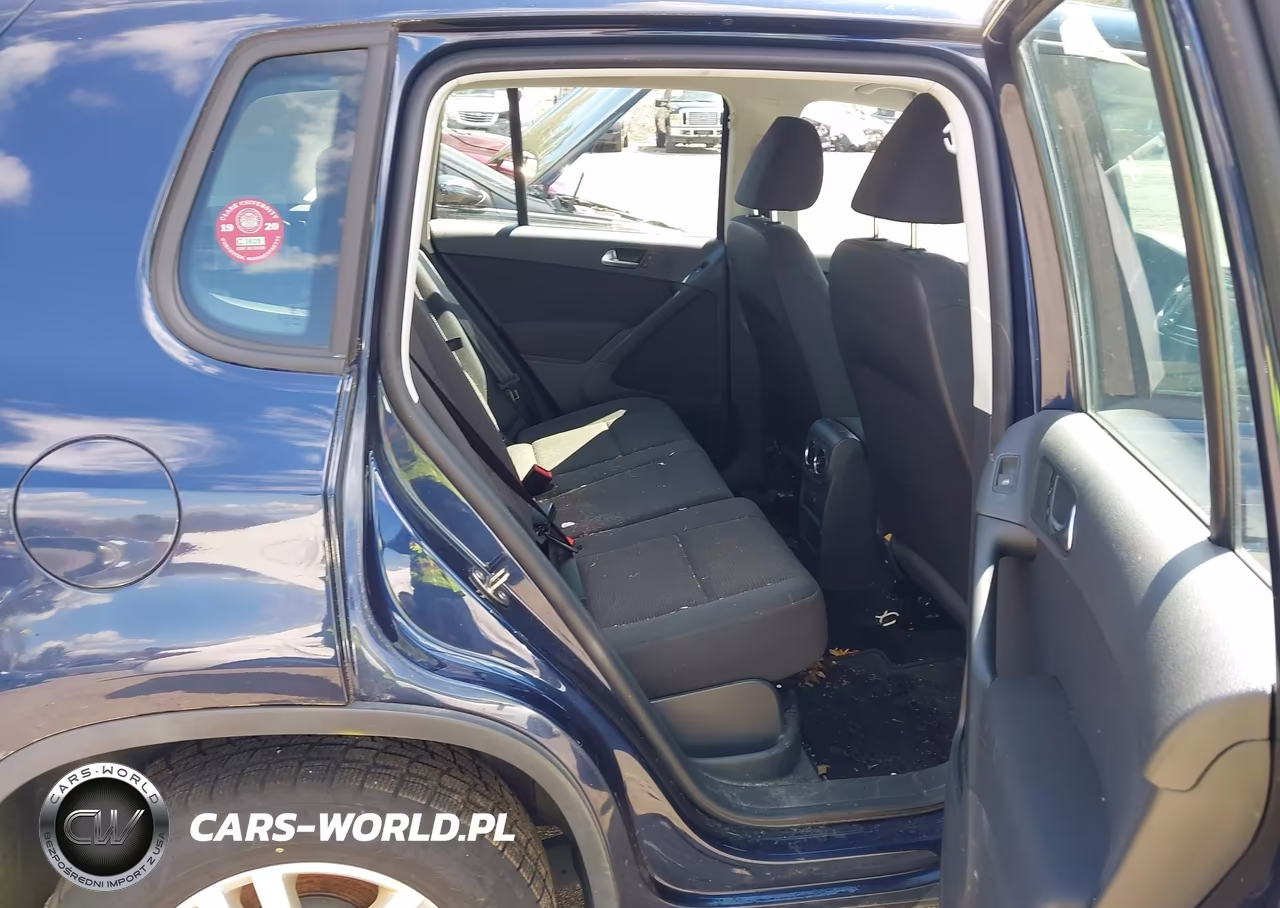2015 Volkswagen Tiguan S VIN:WVGBV7AX3FW574480 - 8