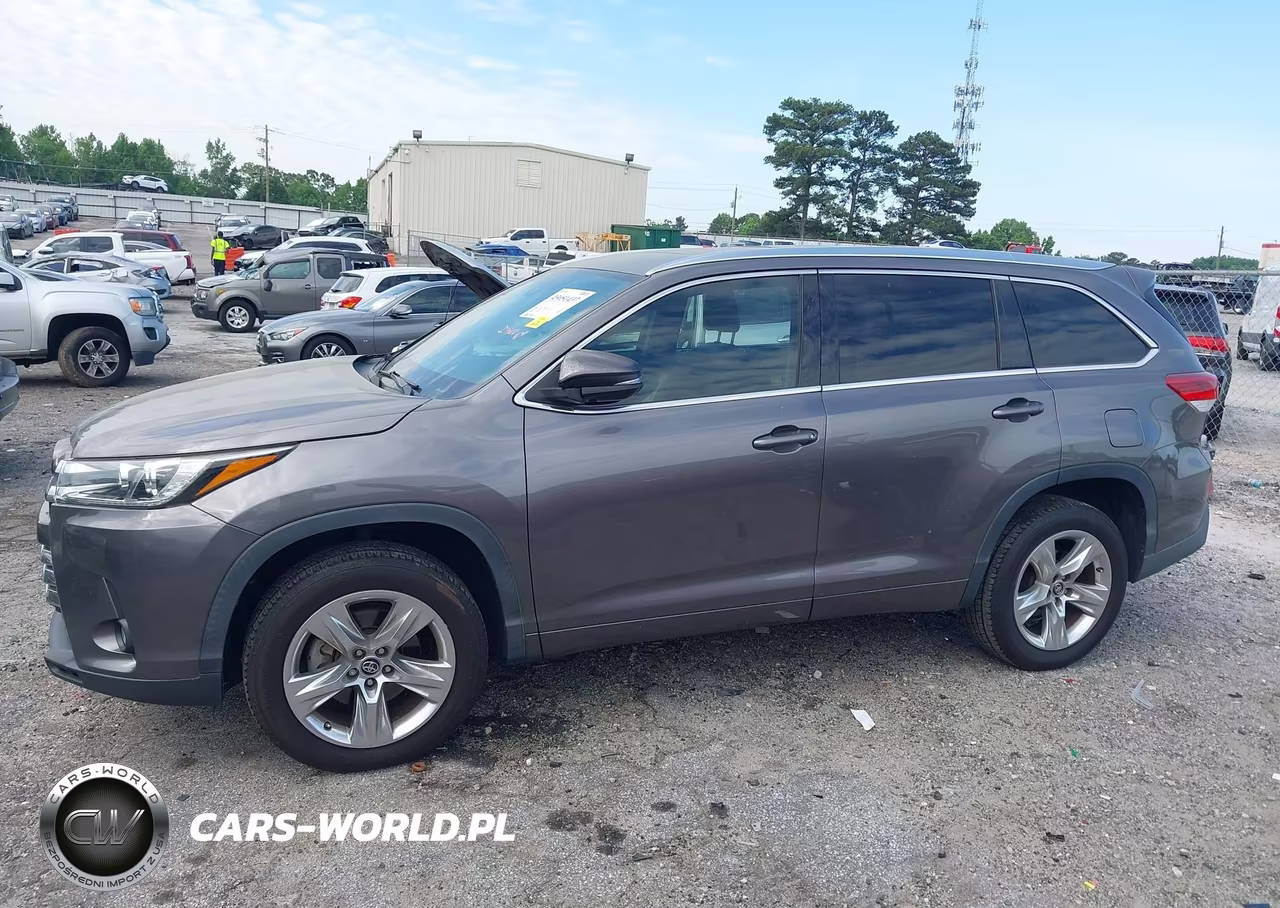 2017 Toyota Highlander Limited VIN:5TDYZRFH5HS225730 - 14