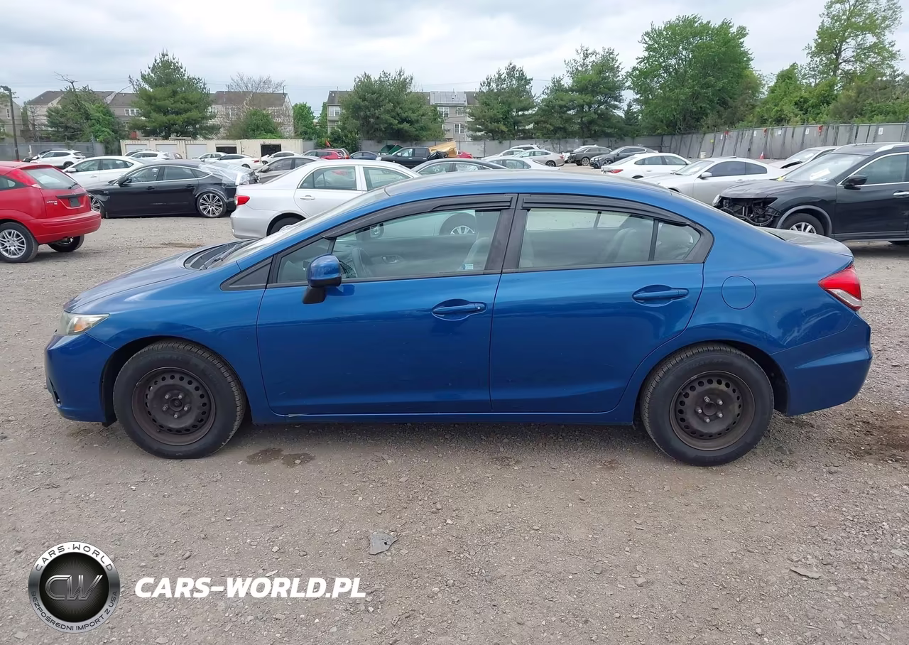 2013 Honda Civic Lx VIN:2HGFB2F5XDH575079 - 14