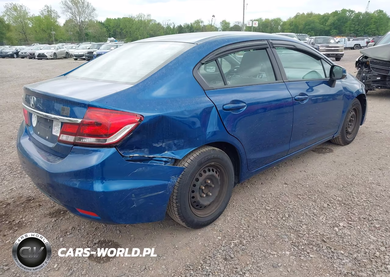 2013 Honda Civic Lx VIN:2HGFB2F5XDH575079 - 4