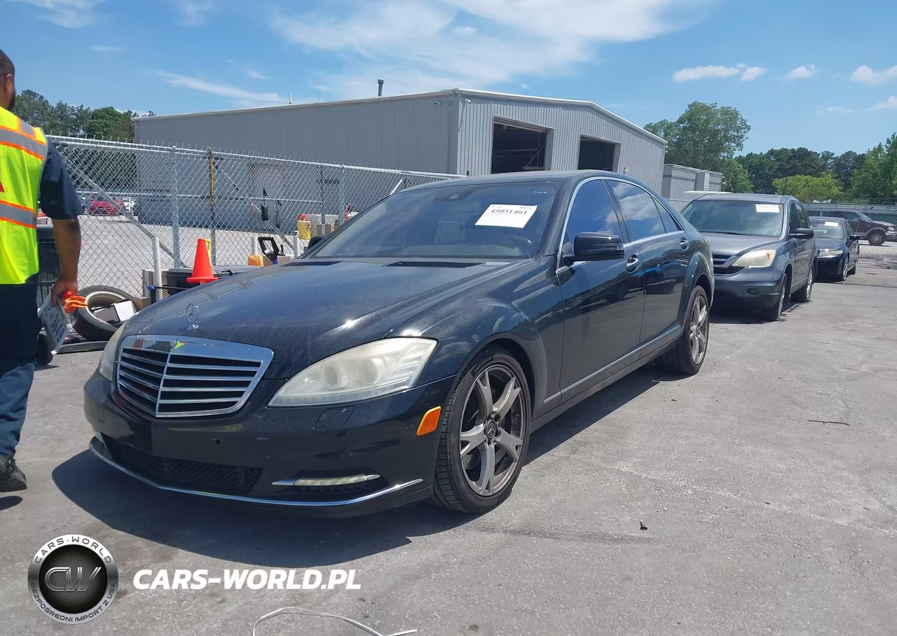 2013 Mercedes-Benz S 550 VIN:WDDNG7DB2DA508823 - 2
