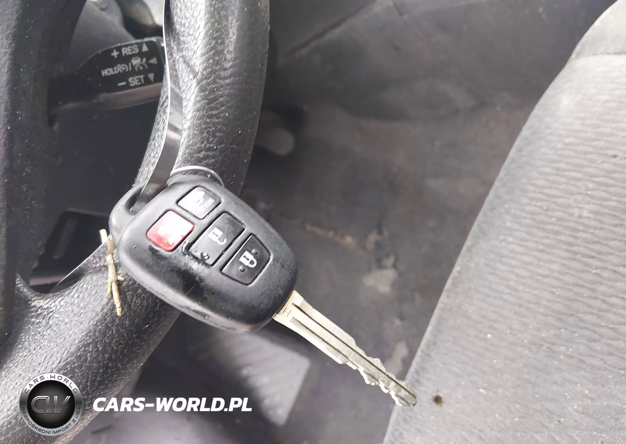2019 Toyota Corolla Le VIN:5YFBURHE5KP913833 - 11