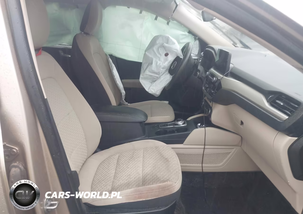 2020 Ford Escape Se VIN:1FMCU9G67LUA65758 - 5
