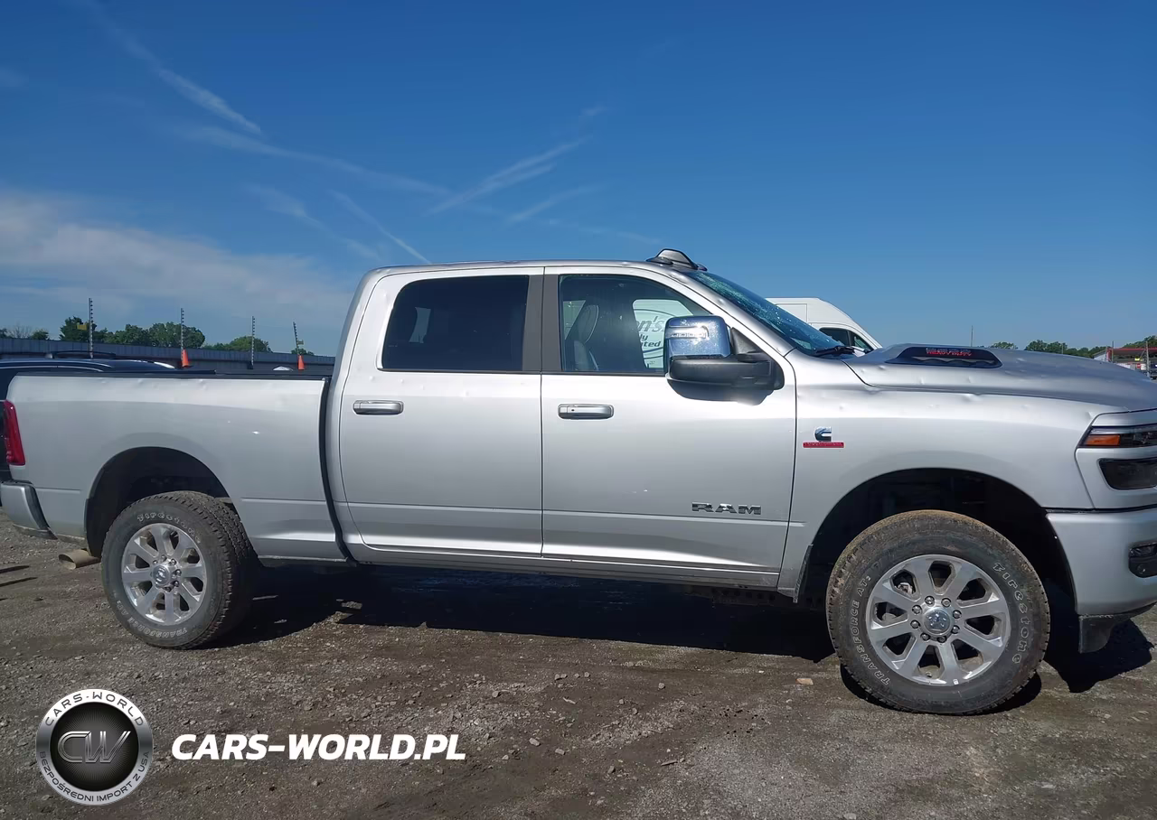 2026 Ram 2500 Laramie 4X4 6'4 Box VIN:3C63R5FL8TG174942 - 13