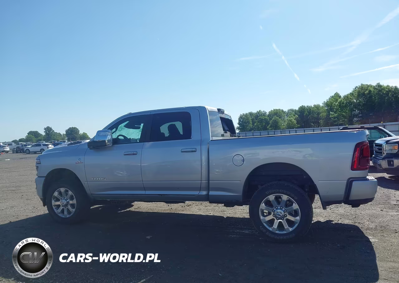 2026 Ram 2500 Laramie 4X4 6'4 Box VIN:3C63R5FL8TG174942 - 14